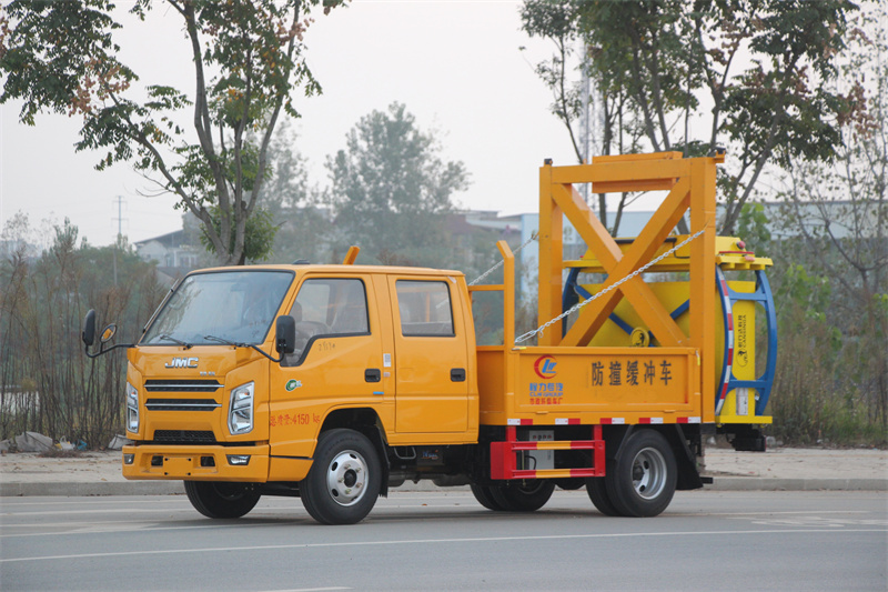 江鈴藍牌70K防撞車